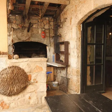 דירה With Parking Space Ivan Dolac, Hvar - 8753 איוואן דולץ