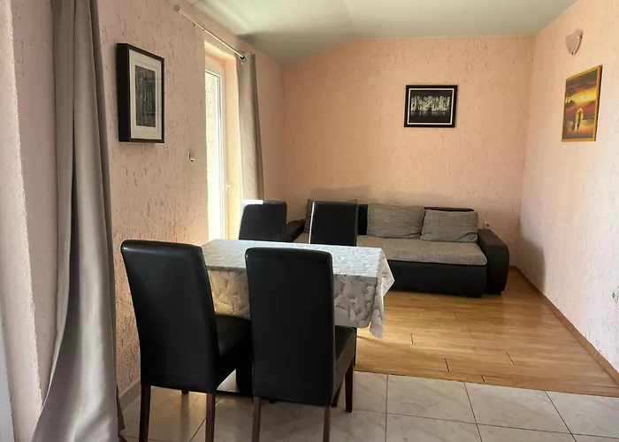 With Parking Space Ivan Dolac, Hvar - 8753 Apartamento Ivan Dolac